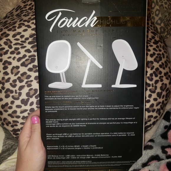 BNIB Touch Light Up Mirror (cordless!) - Picture 2 of 3